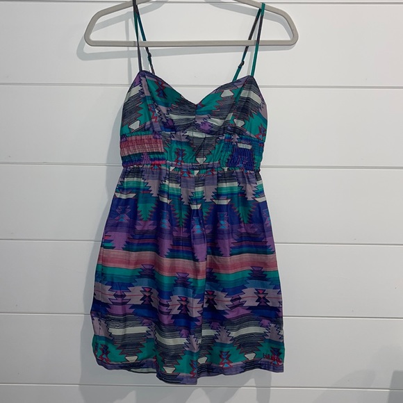 Billabong dress - Picture 1 of 3